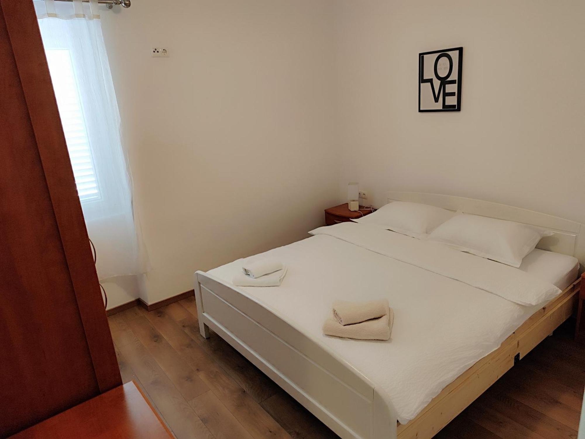 Apartman Daniel With Free Parking Mundanije Экстерьер фото
