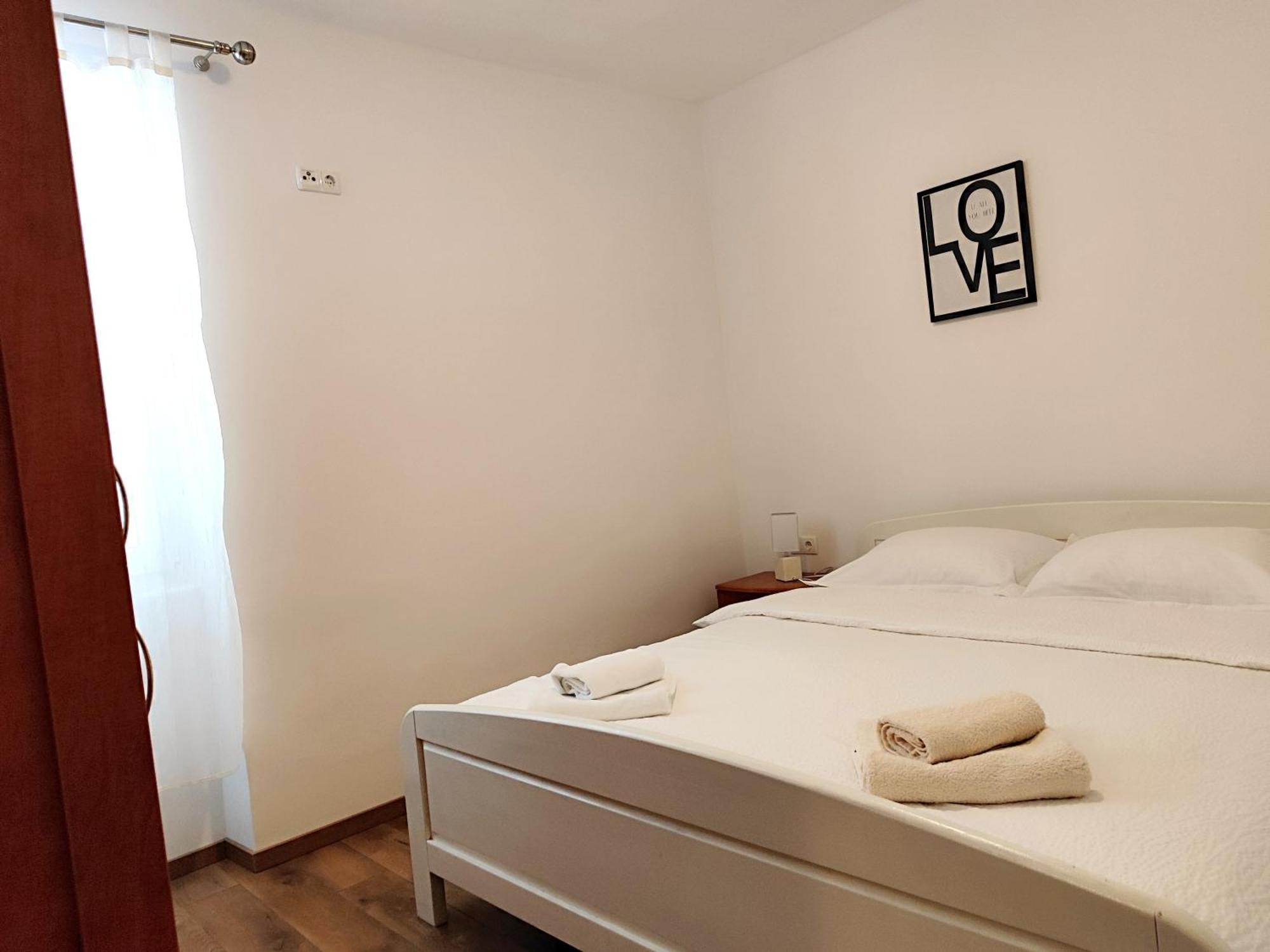 Apartman Daniel With Free Parking Mundanije Экстерьер фото