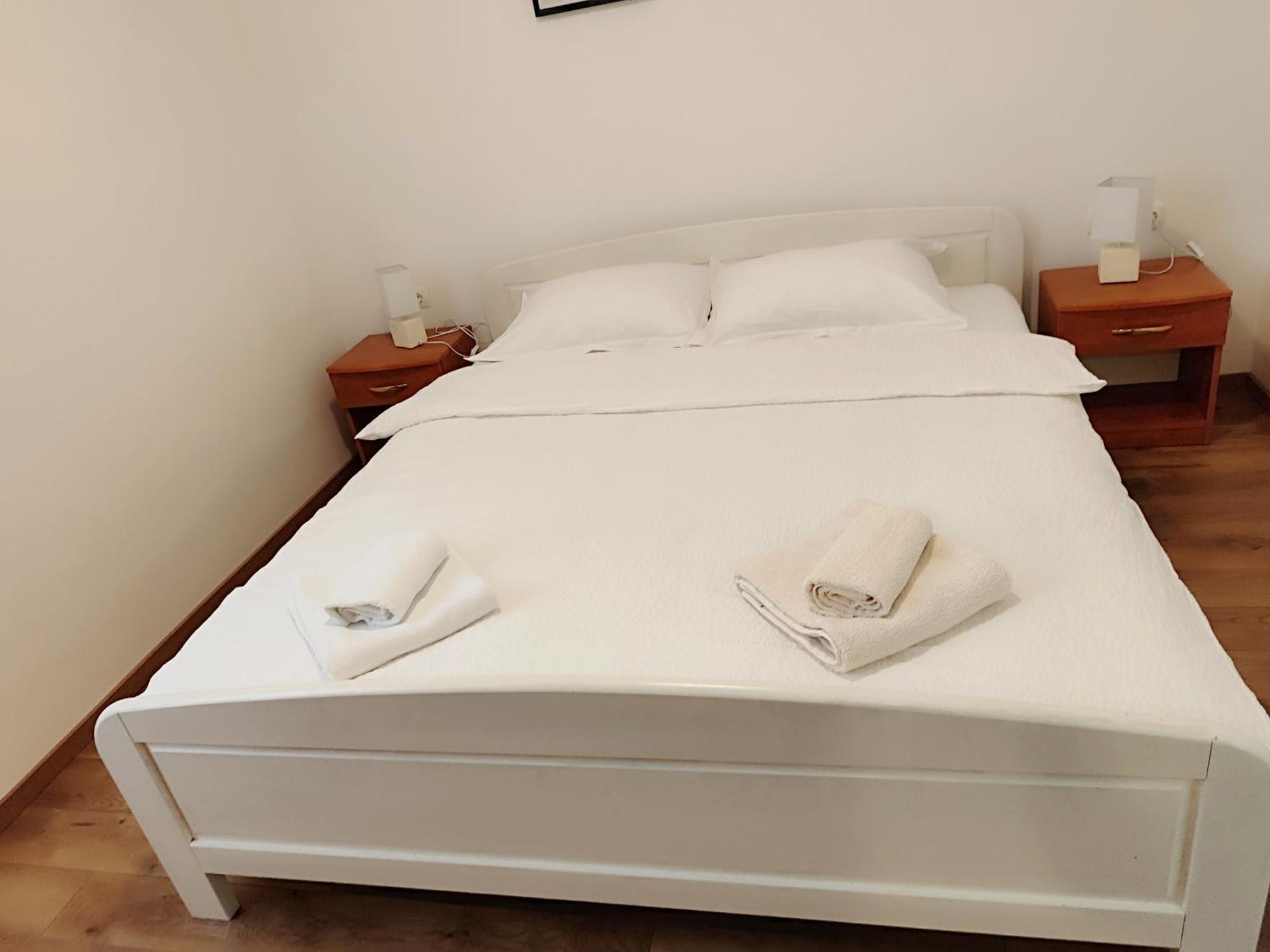 Apartman Daniel With Free Parking Mundanije Экстерьер фото