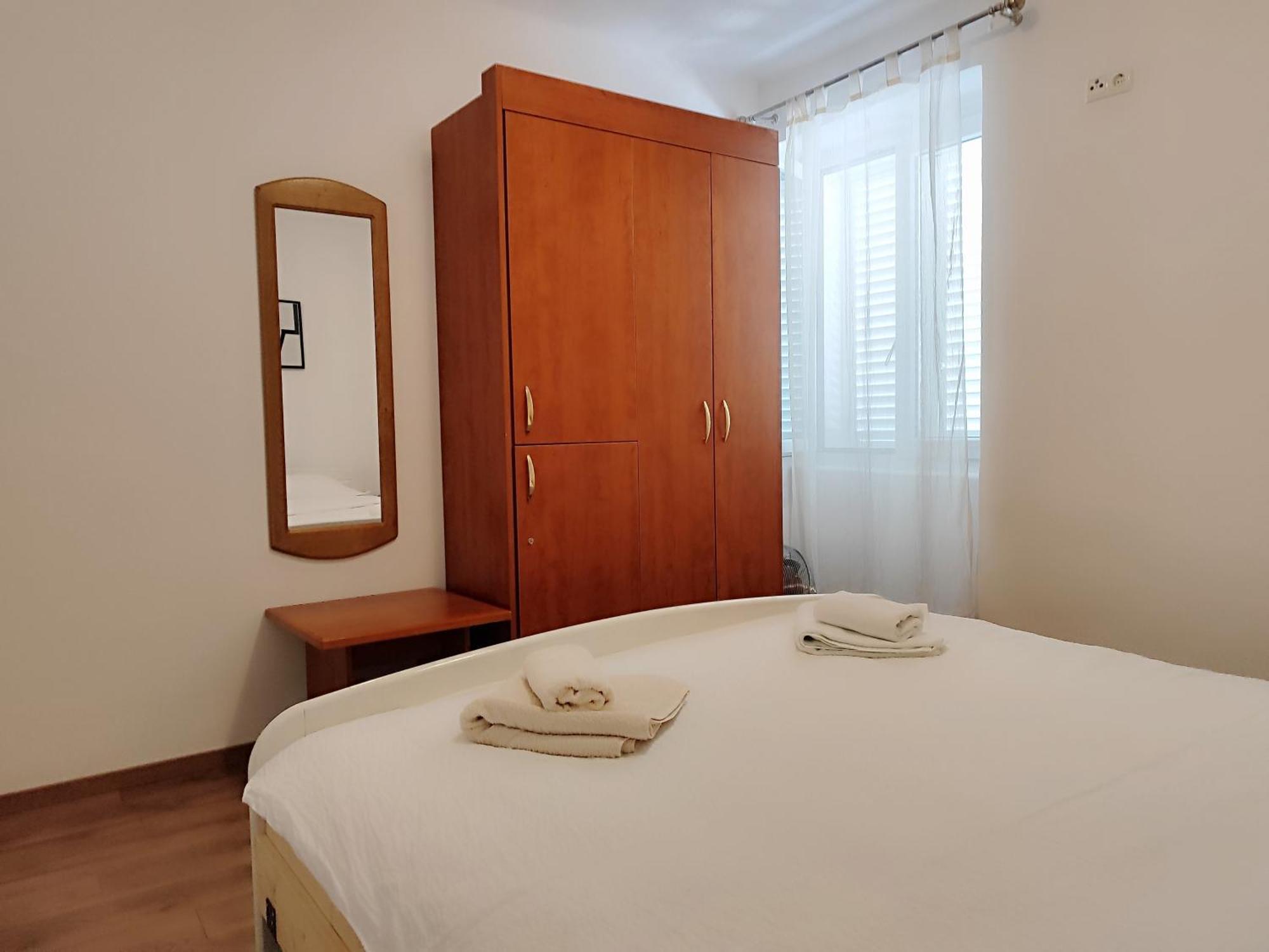 Apartman Daniel With Free Parking Mundanije Экстерьер фото