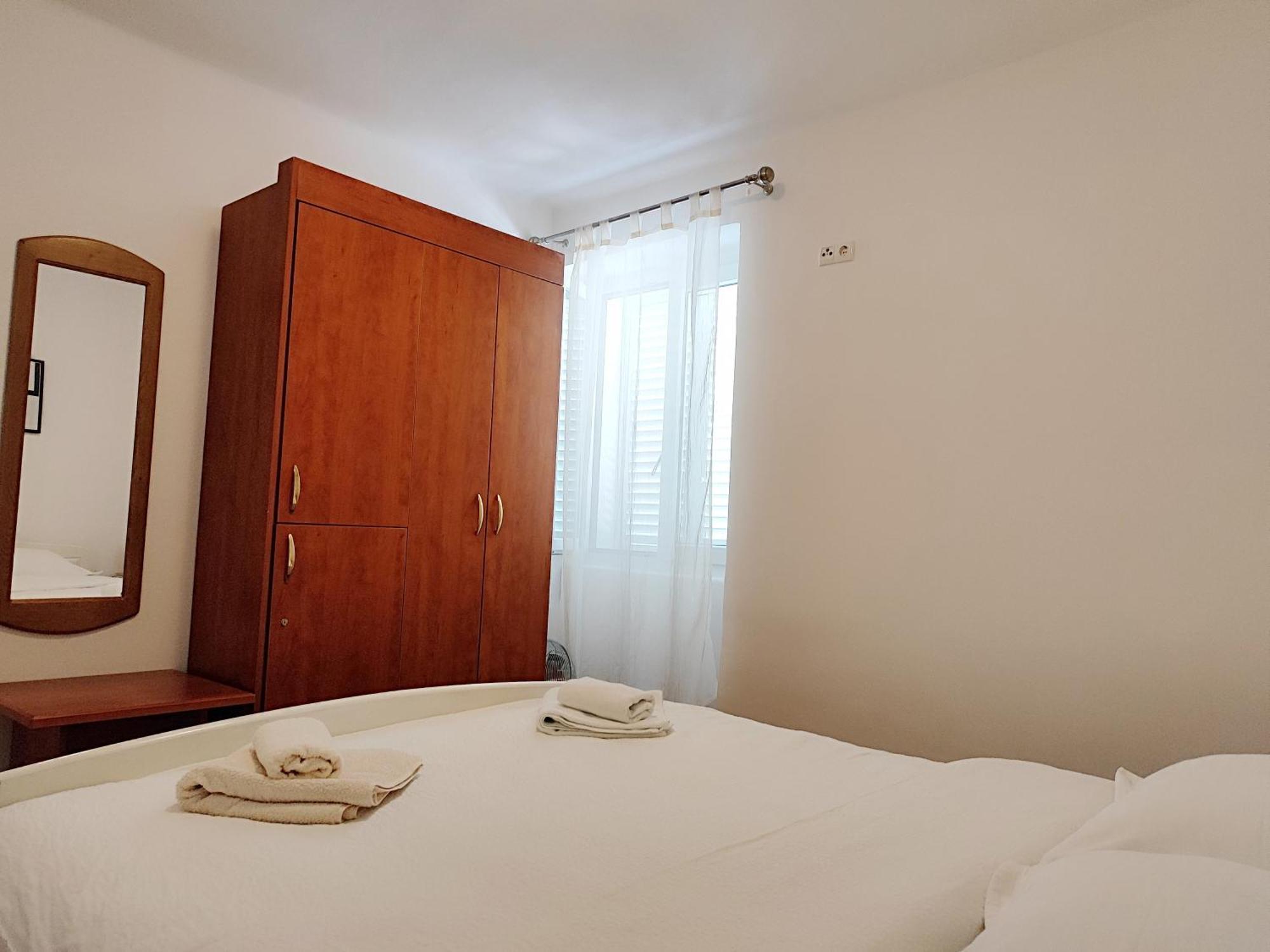 Apartman Daniel With Free Parking Mundanije Экстерьер фото