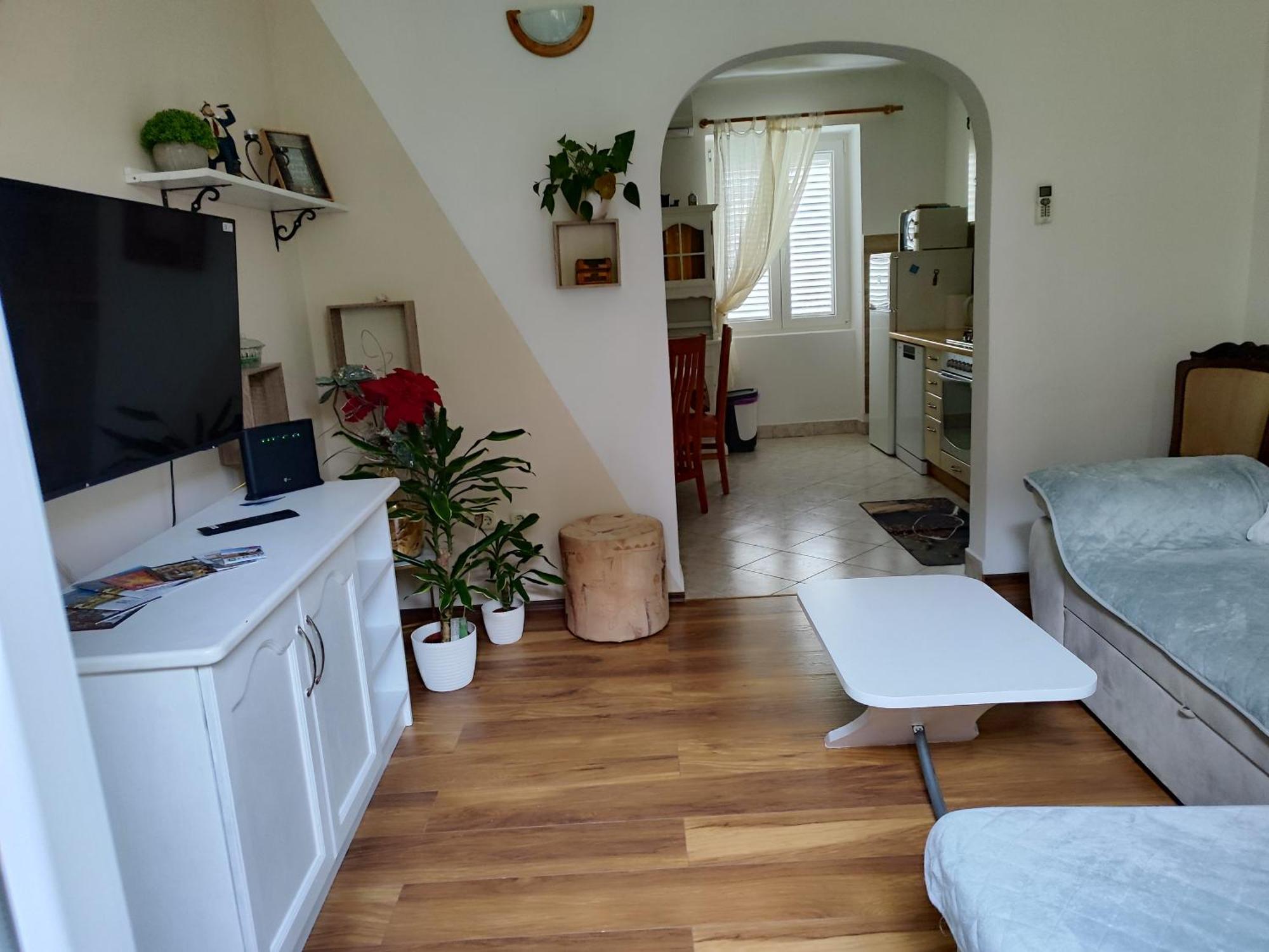 Apartman Daniel With Free Parking Mundanije Экстерьер фото