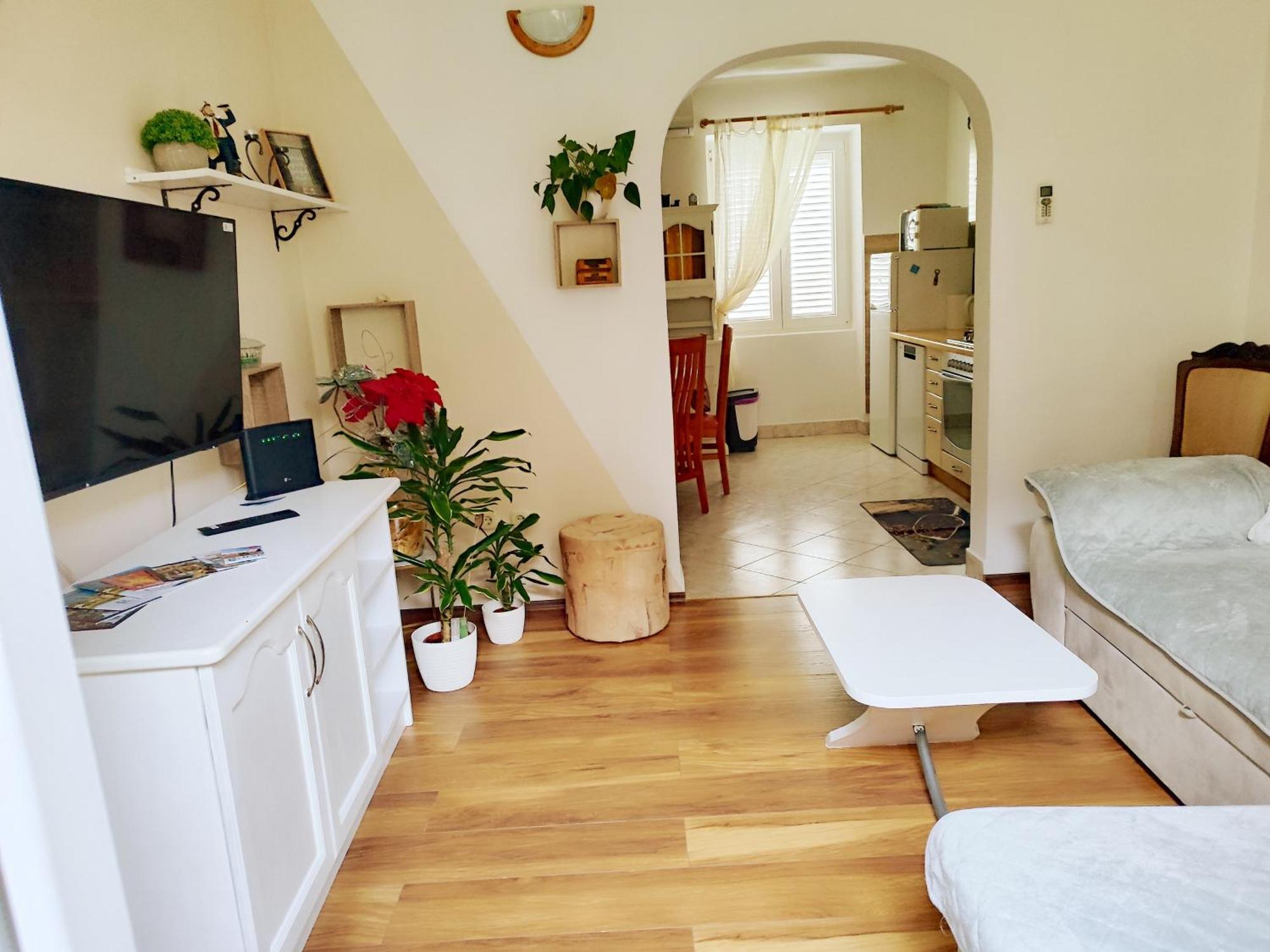 Apartman Daniel With Free Parking Mundanije Экстерьер фото
